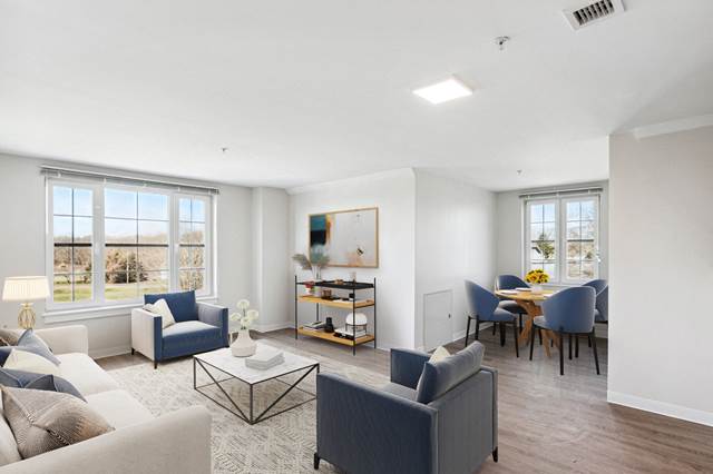Shoreline Grove Apartments